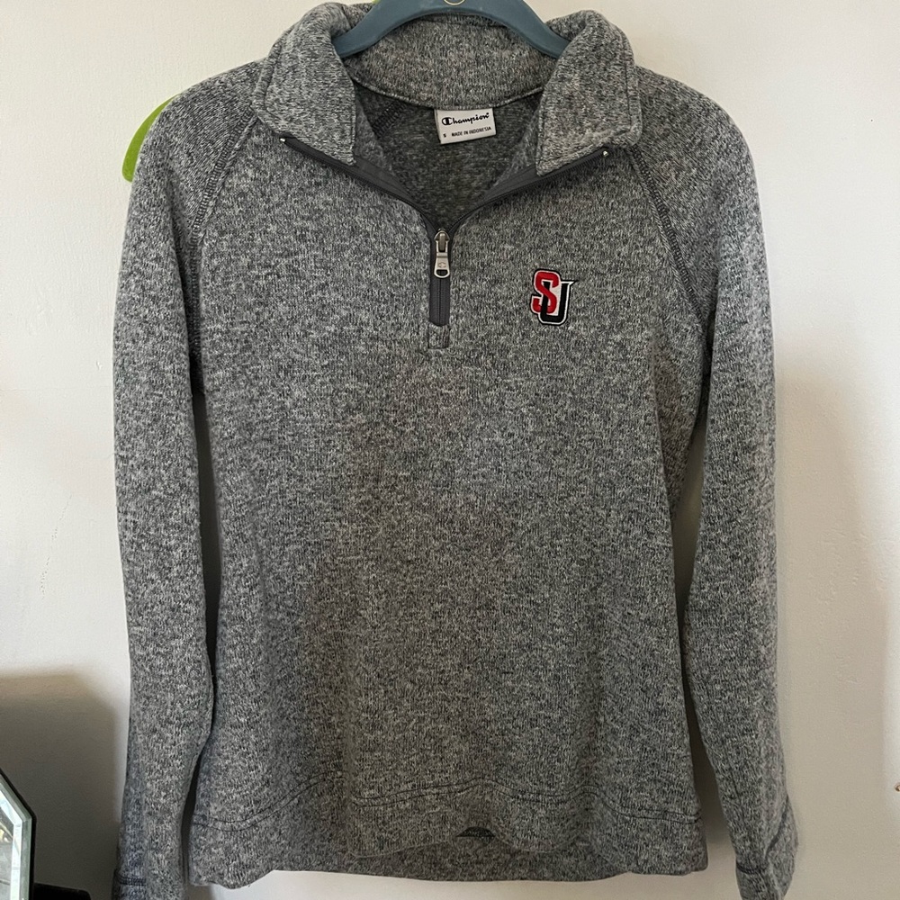 SEATTLE UNIVERSITY Champion sweater